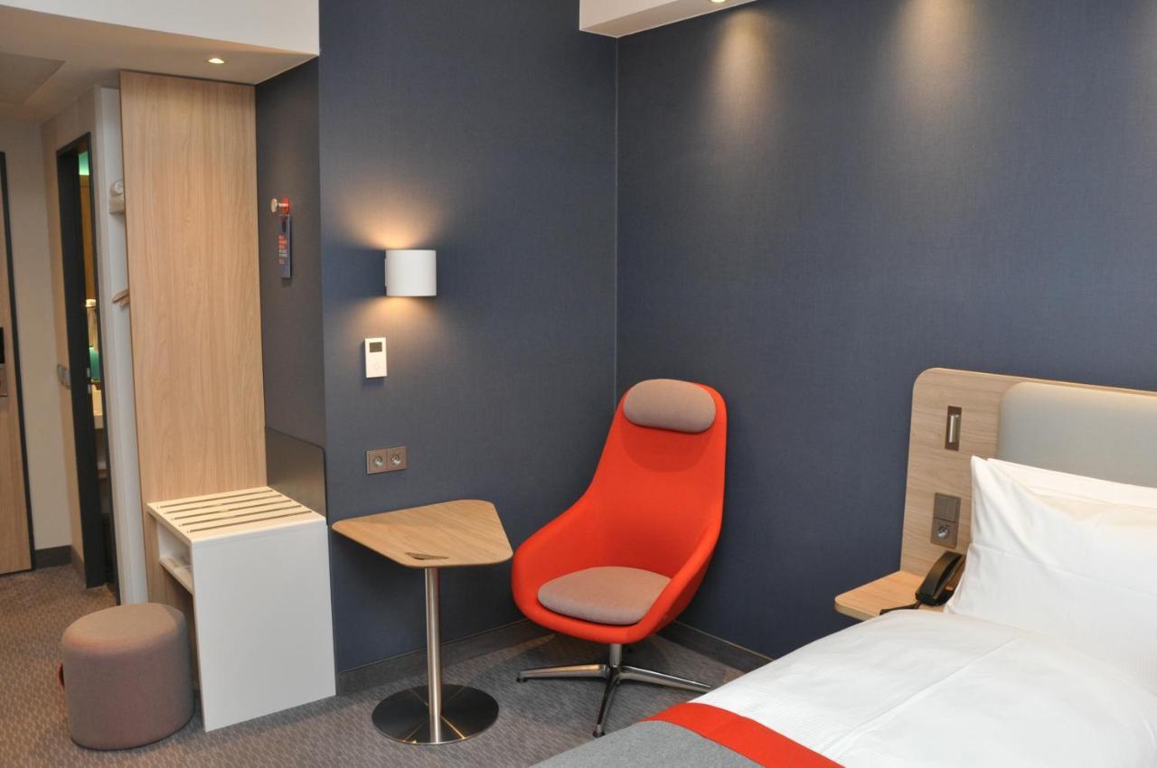 Holiday Inn Express - Sindelfingen By Ihg Eksteriør billede